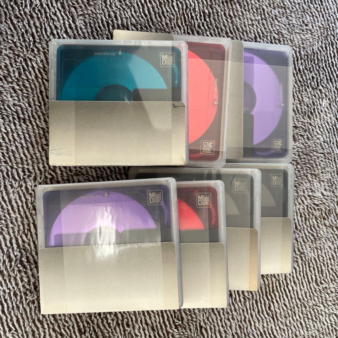 SONY MDウォークマン MZ-E700 動作品　シルバー　新品MD付き