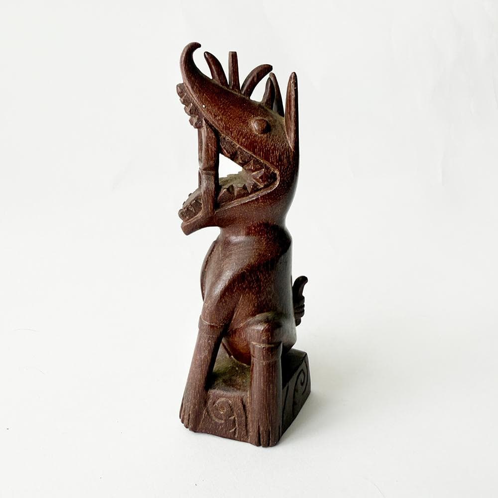 呪物　インドネシア　ボルネオ島　狛犬　アソ　ドラゴンドッグ