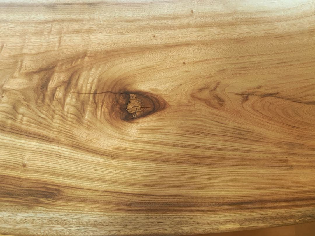 夏セール✨ワイルド❣️棚有B:楠一枚板天板厚4.2㎝サイドテーブル、TV台、飾り棚