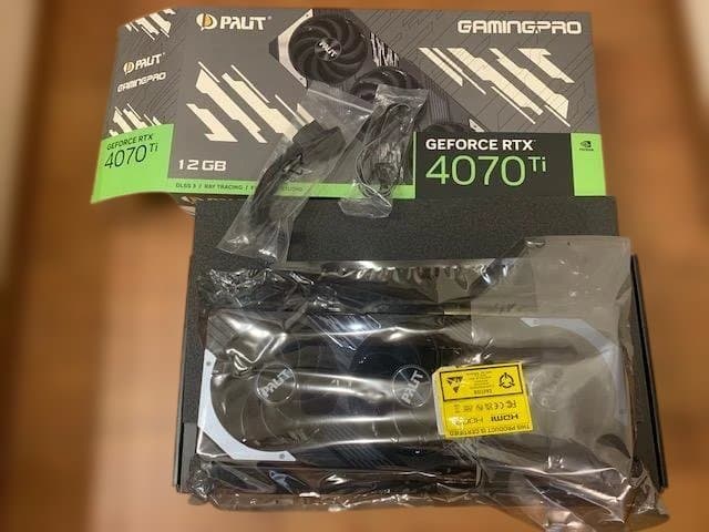 グラフィックボード・グラボ・ビデオカード Palit GeForce RTX 4070 Ti GamingPro 12GB