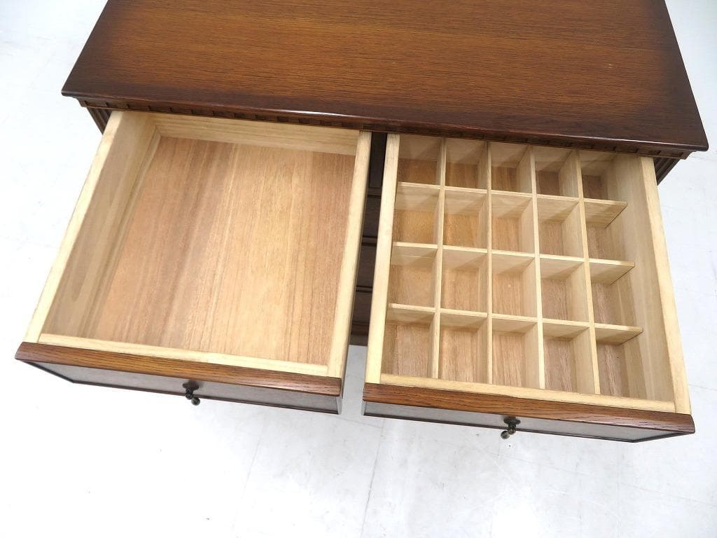 展示品　上坂木材　オーク材　ブルックス　4段　チェスト　整理箪笥　キャビネット