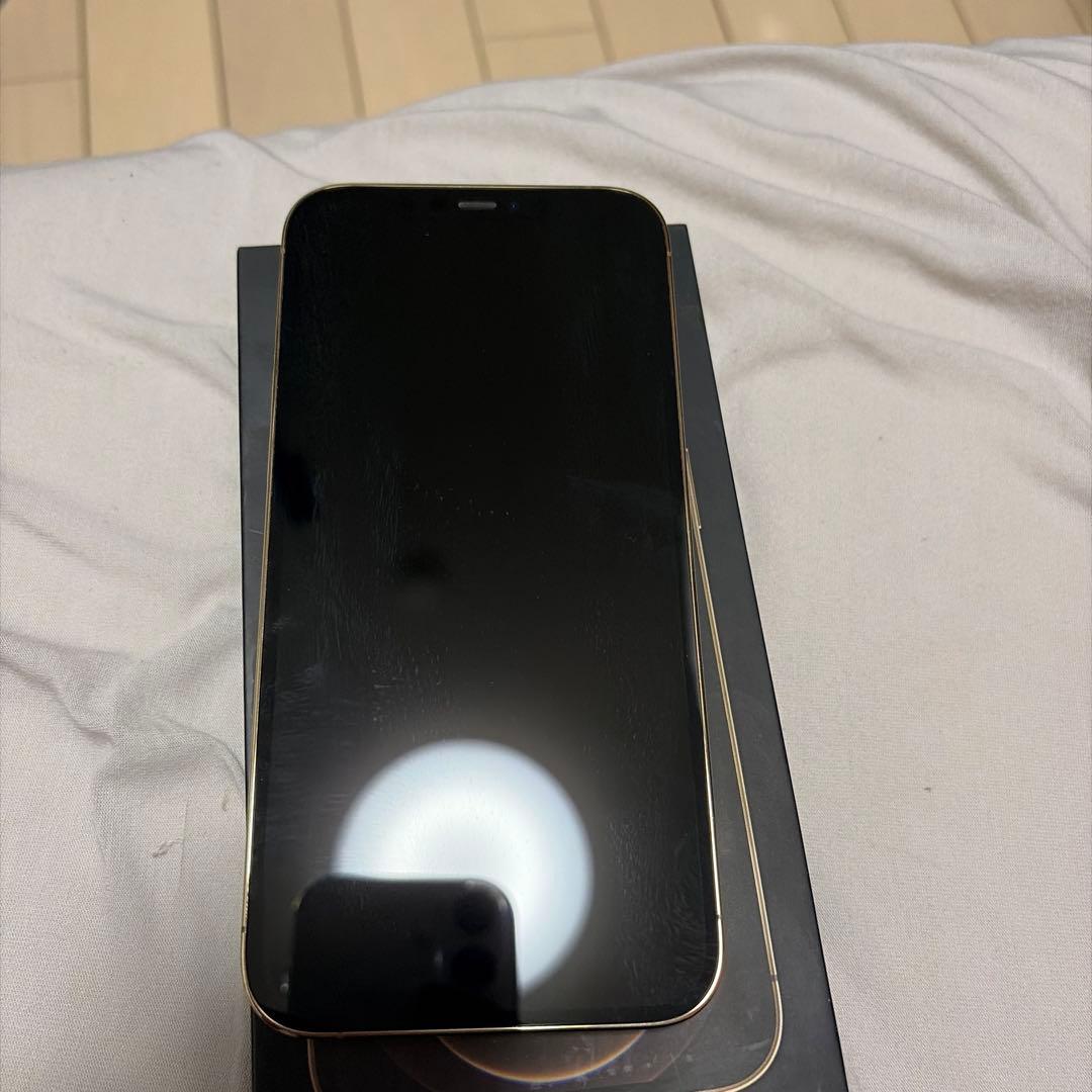 iPhone12 Pro Max 美品　付属品あり
