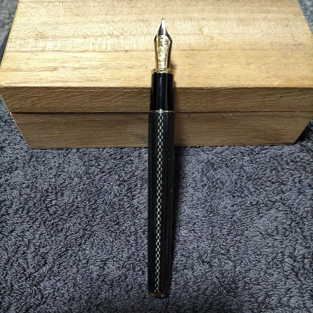 14K SAILOR 黒い金属製万年筆