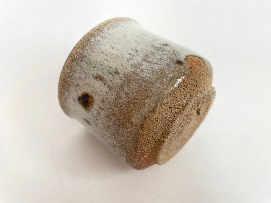 陶芸家　西岡小十　朝鮮唐津　ぐい呑　酒器　酒盃　共箱　古唐津