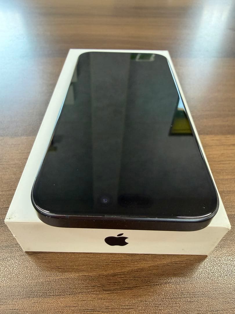 ？AppleCare付 iPhone 15 Pro 512GB