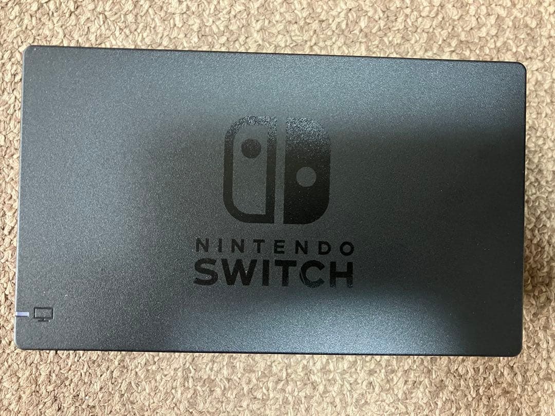 Nintendo Switch初期型ネオンブルー×ネオンレッド、ホリパッド付き