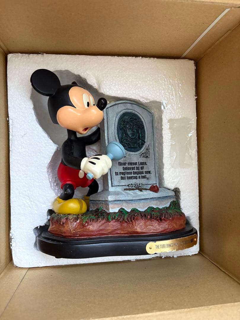 ホーンテッドマンション ミッキー ボブルヘッド ライトアップフィギュア限定500