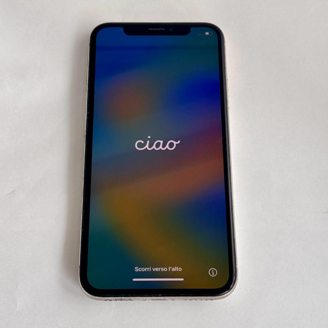 k*u様 【おまけ有】Apple iPhone X 本体 64GB SIMフリー