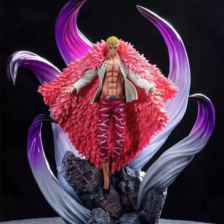 《激レア》ONE PIECE ドフラミンゴ　ドレスローザ　フィギュア