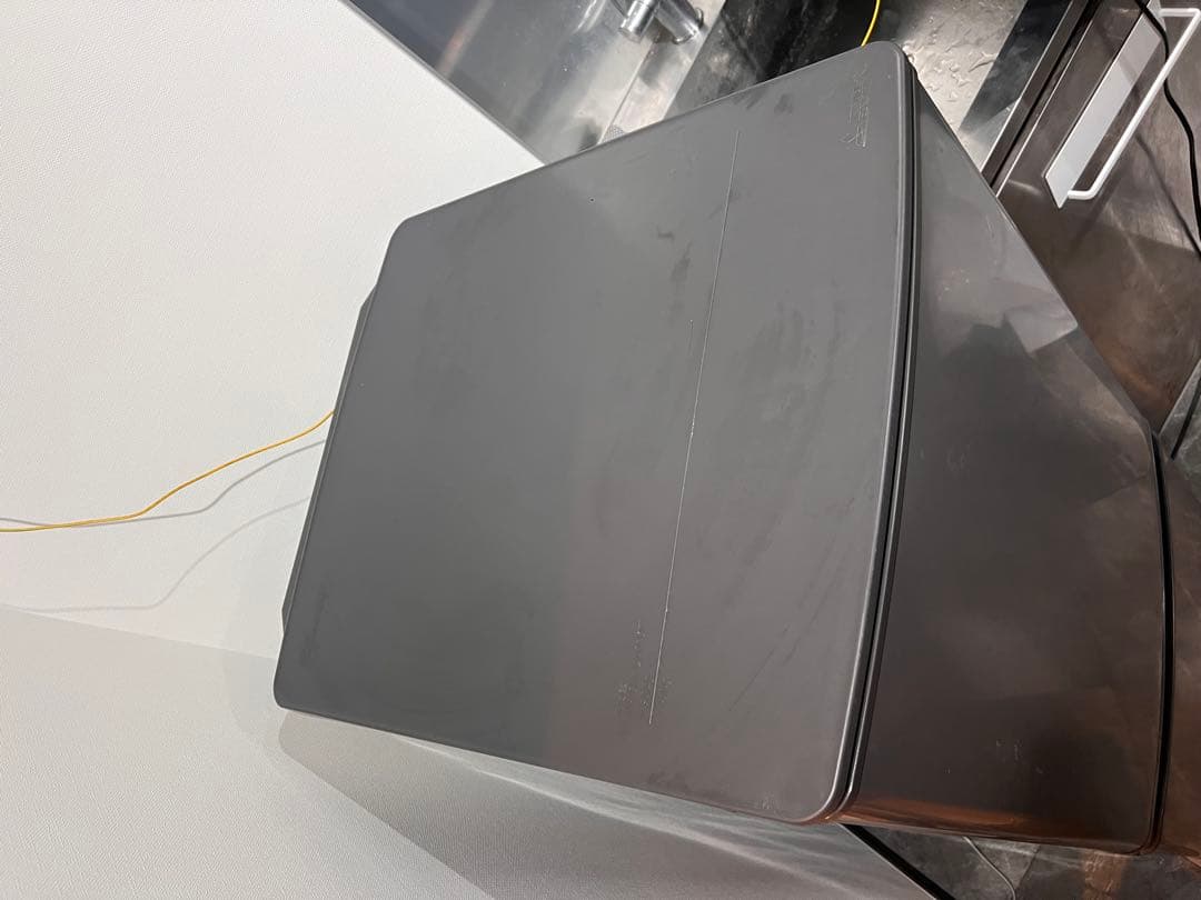 コンパクトボトムフリーザー冷蔵庫