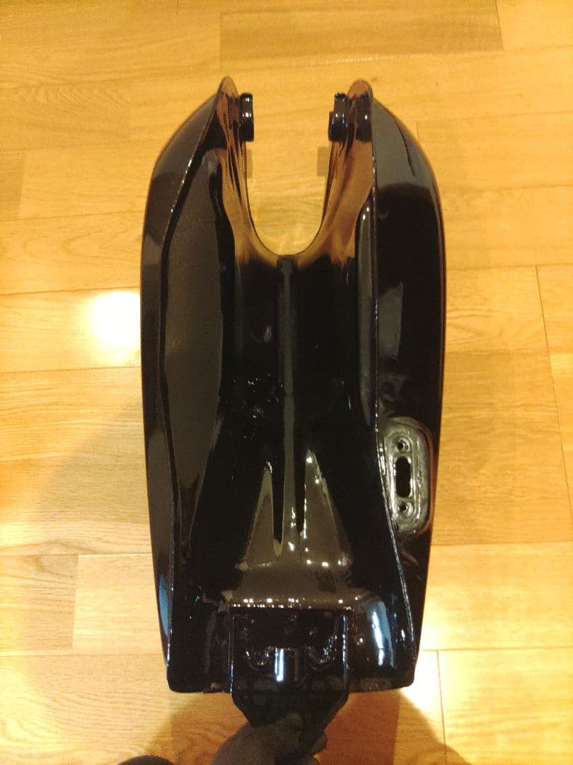 SR400 ナロータンク　難アリ