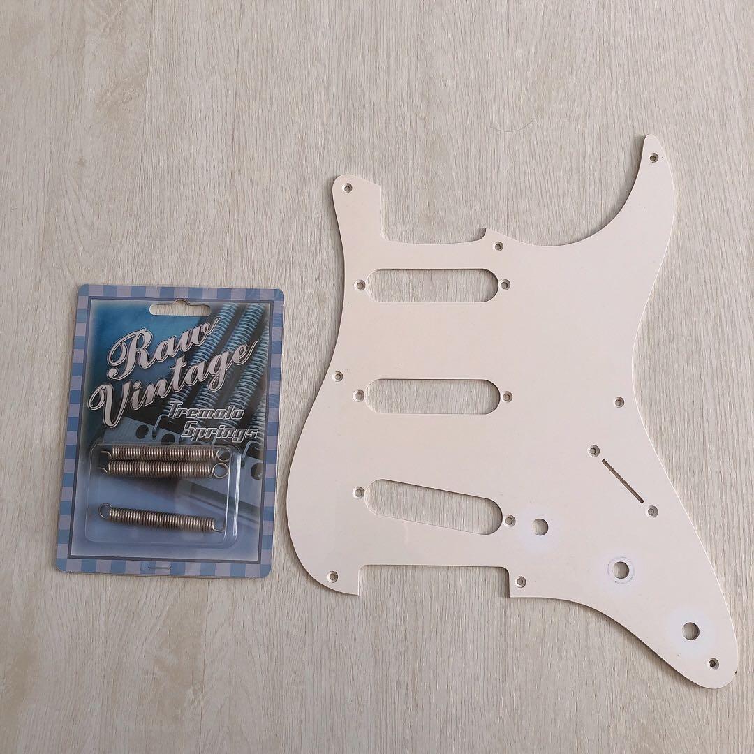 【値下げ中！】fender japan Stratocaster エレキギター