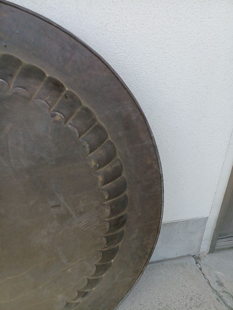 アンティーク大きな金属製プレート　直径約120cm