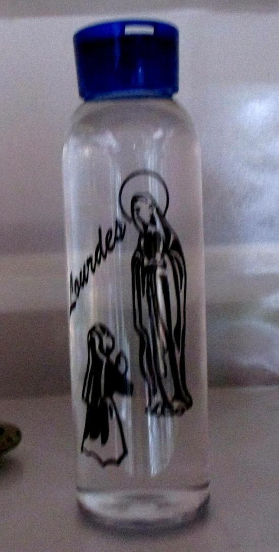 大容量 聖母マリア 像ボトル ルルド聖水　600ML
