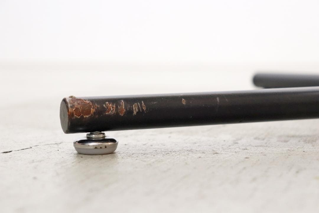 クラッシュゲート バインド タモ無垢材 ラウンド カフェテーブル アイアン