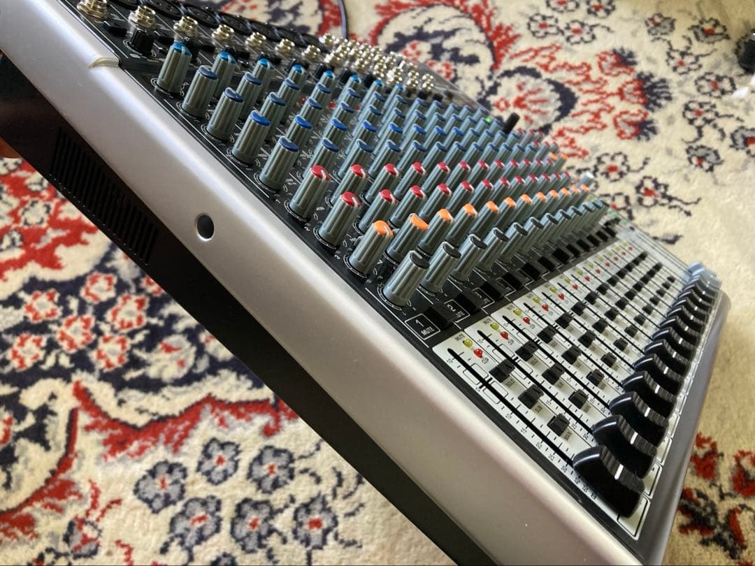 ベリンガーX2222USB　中古・美品