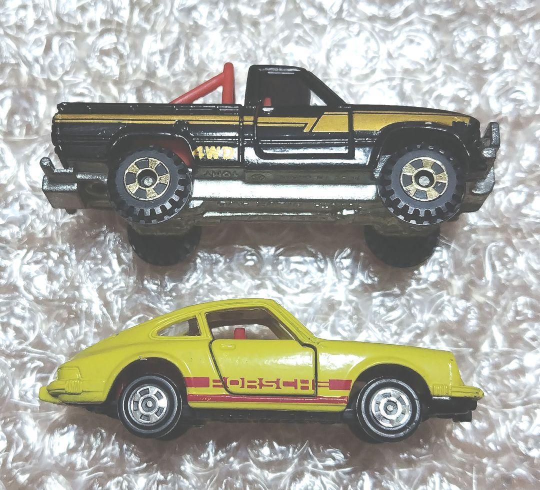 tomica　ミニカー　4台