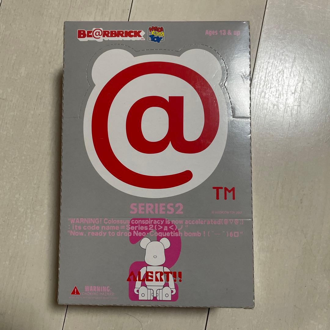 【値下げ】ベアブリック  シリーズ2 未開封品