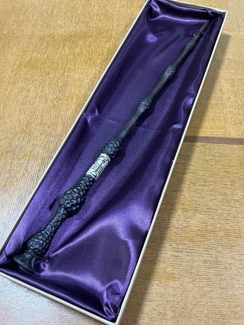 ニワトコの杖 アルバス・ダンブルドアの杖 木製レプリカ イギリス公式ストア版