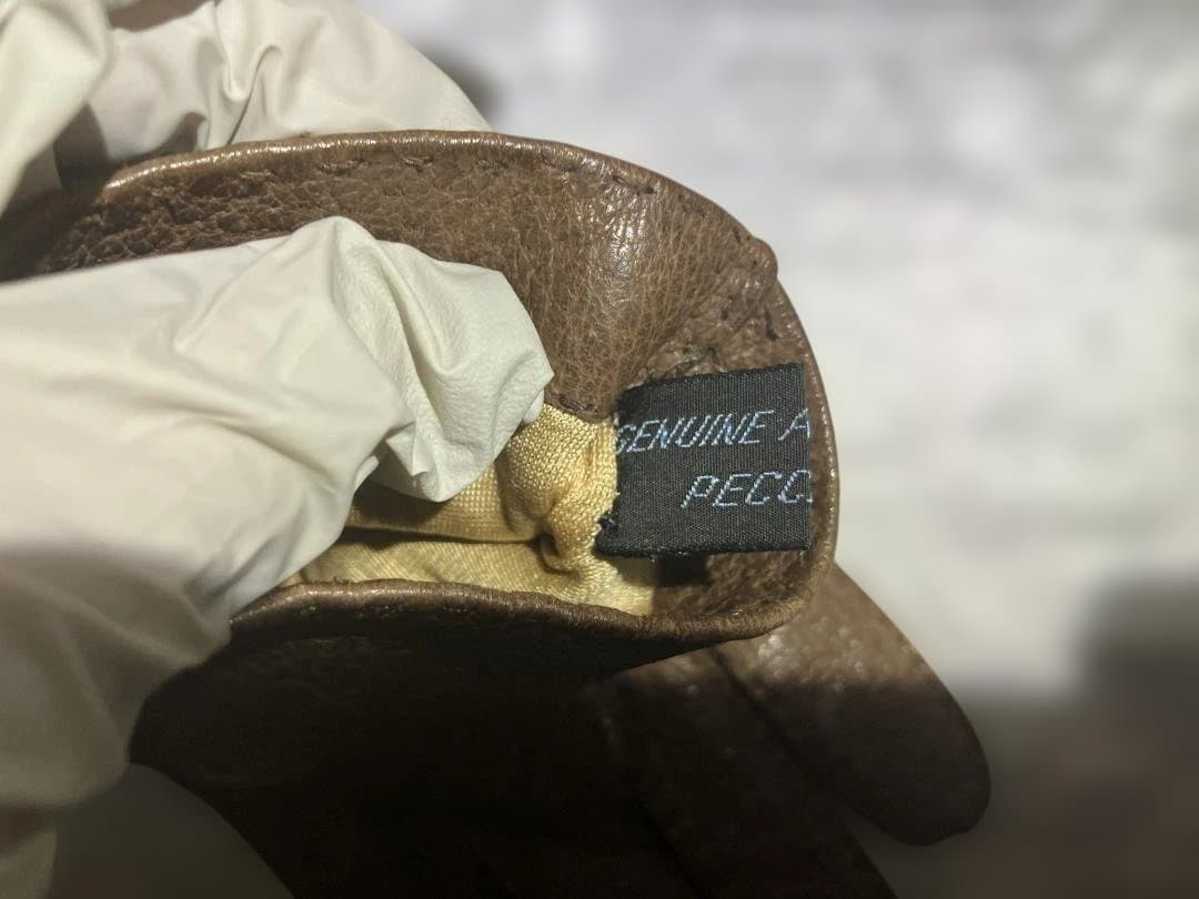 e*e様 restelli リステリー の手袋 ペッカリー100パーセント 裏地