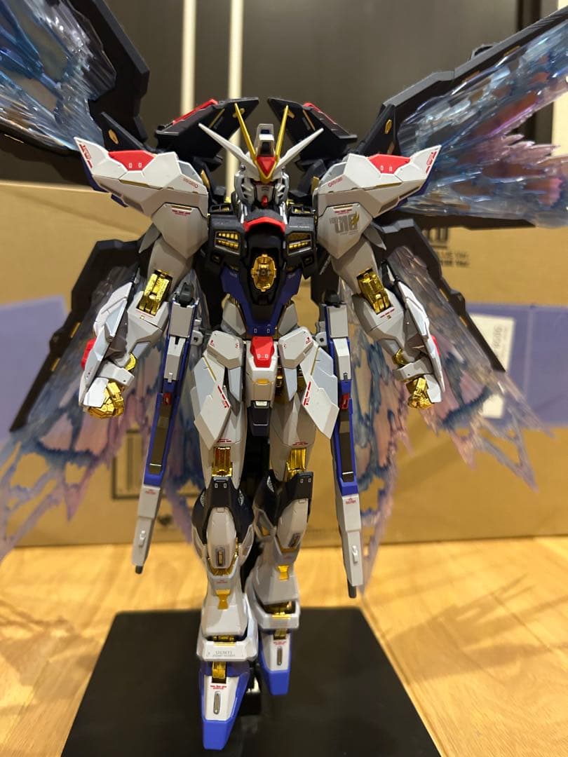 LBUILDストライクフリーダムガンダム SOULBLUE 光の翼　中古