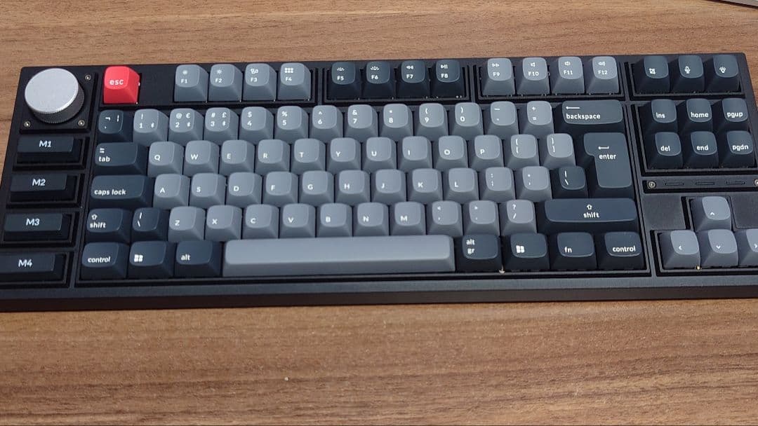 Keychron Q3 Pro SE - カスタムメカニカルキーボード