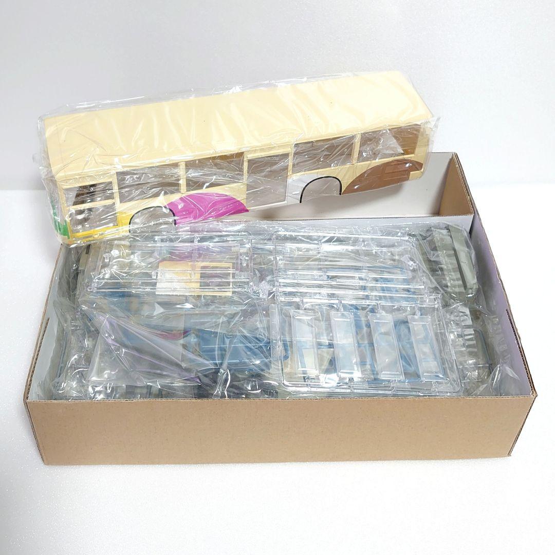 1/32 アオシマ ラッピングバス 井村屋 肉まん あんまん プラモデル