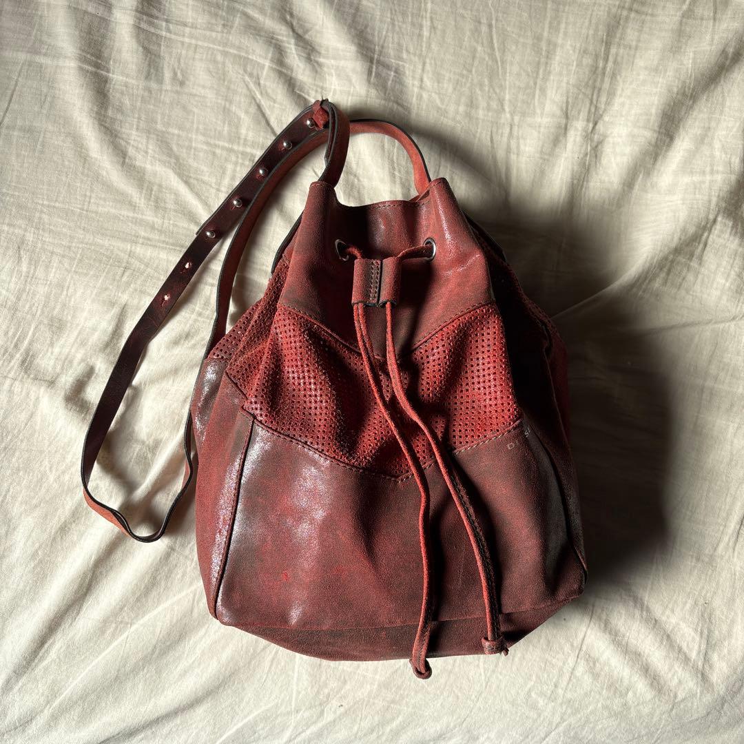 ディーゼル　diesel クラッシュレザー　レッド　ショルダーバッグ　ポーチ付き