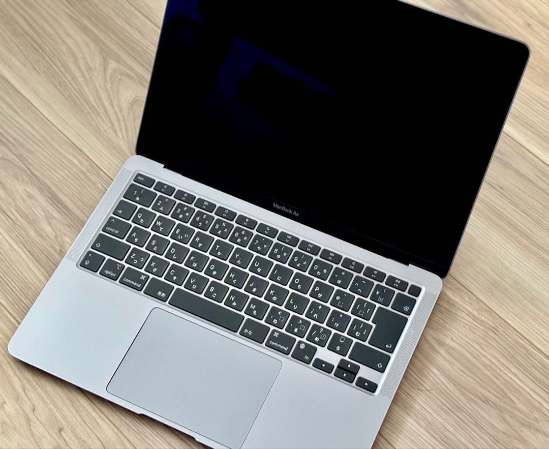 MacBook Air M1 13インチ16GB 512GB