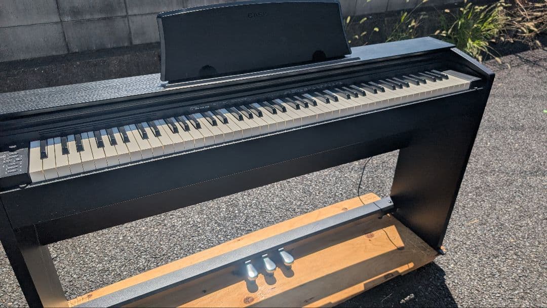 送料込みCASIO PX-770BK 19年製 可愛い♥Brownでスリム大人気
