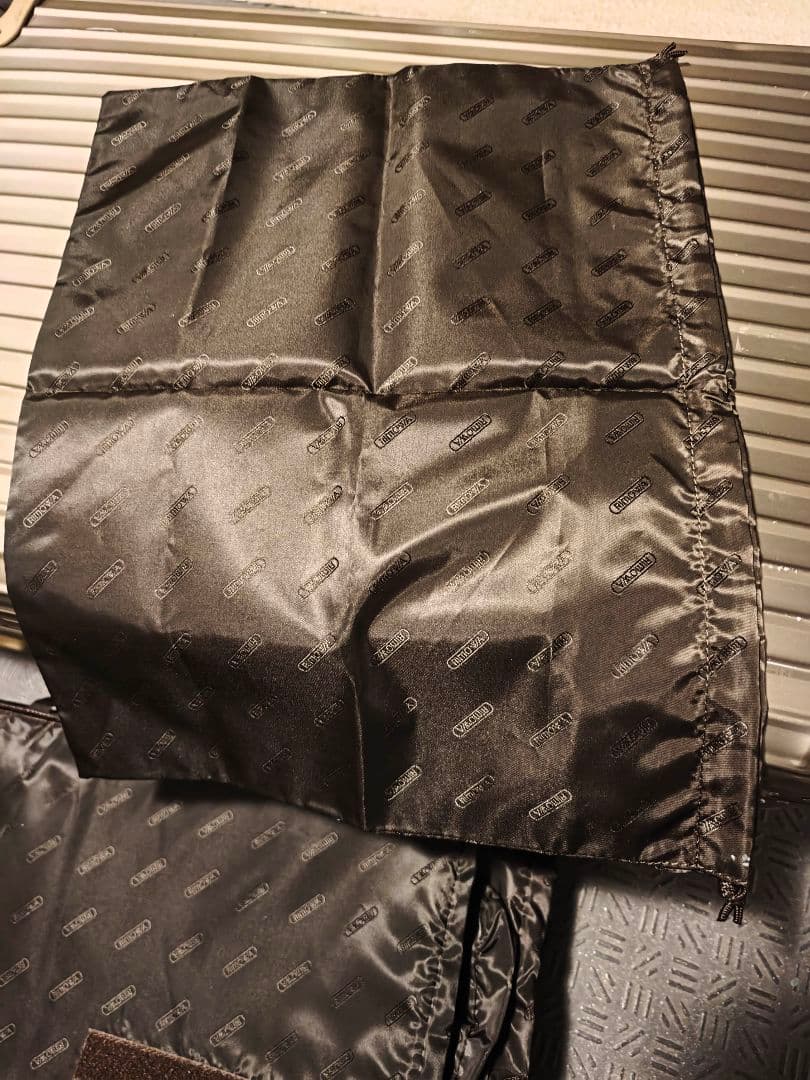 RIMOWAリモワトパーズ チタニウム82L　92073