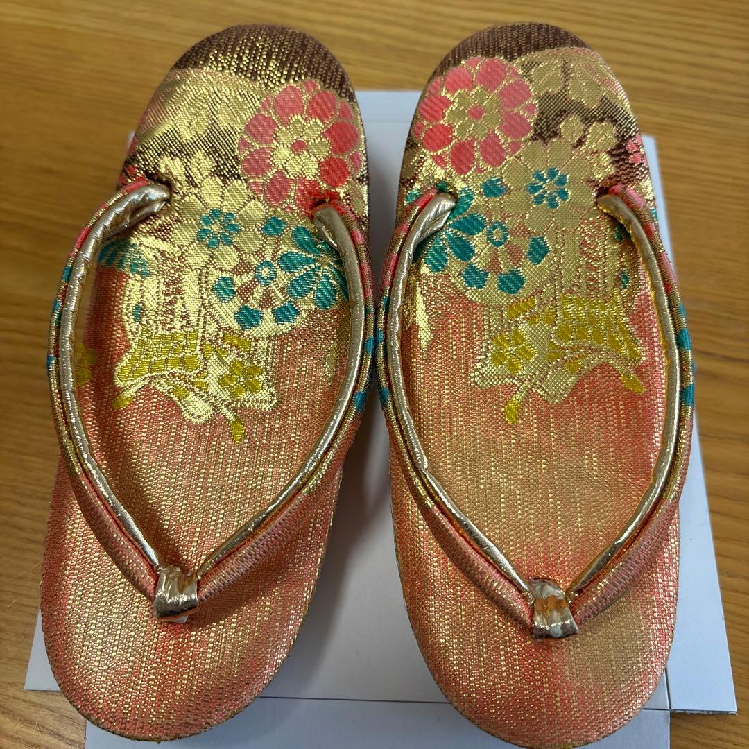 七五三　三歳　正絹総絞り着物 被布、草履セット