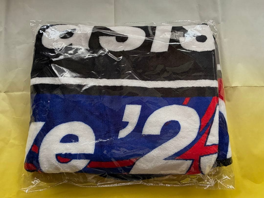 新品未開封oasisオアシス ノエル モバイル限定福袋 非売品ブランケット