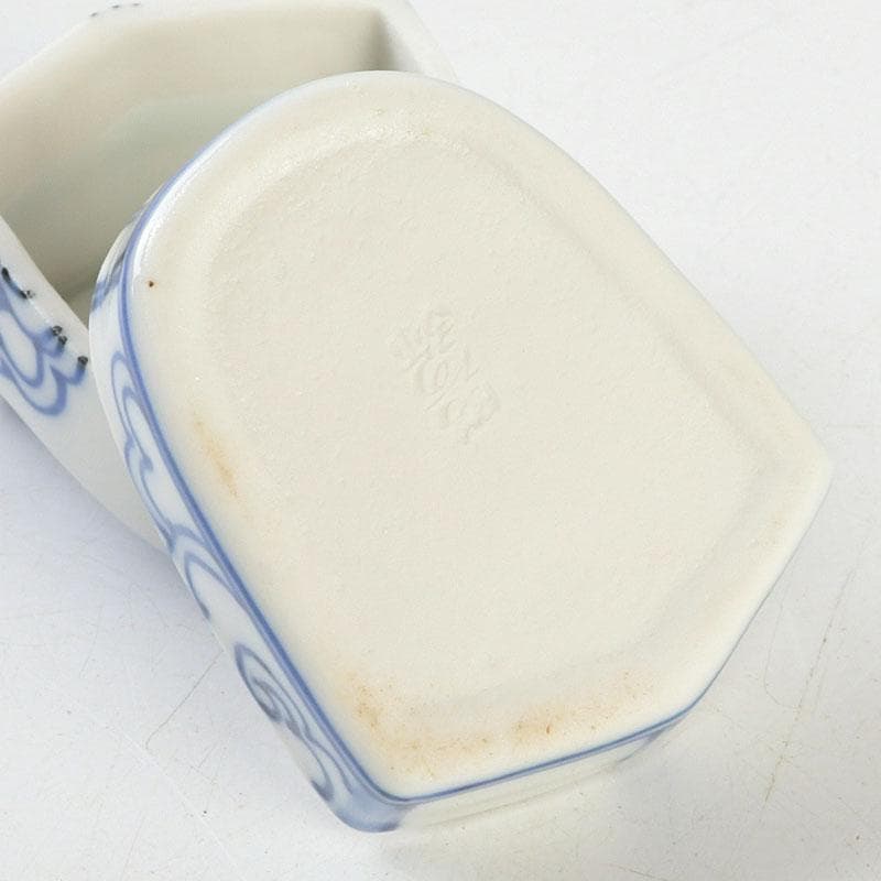 茶道具　平安　昭阿弥造　染付　冠香合　共箱　V　9338