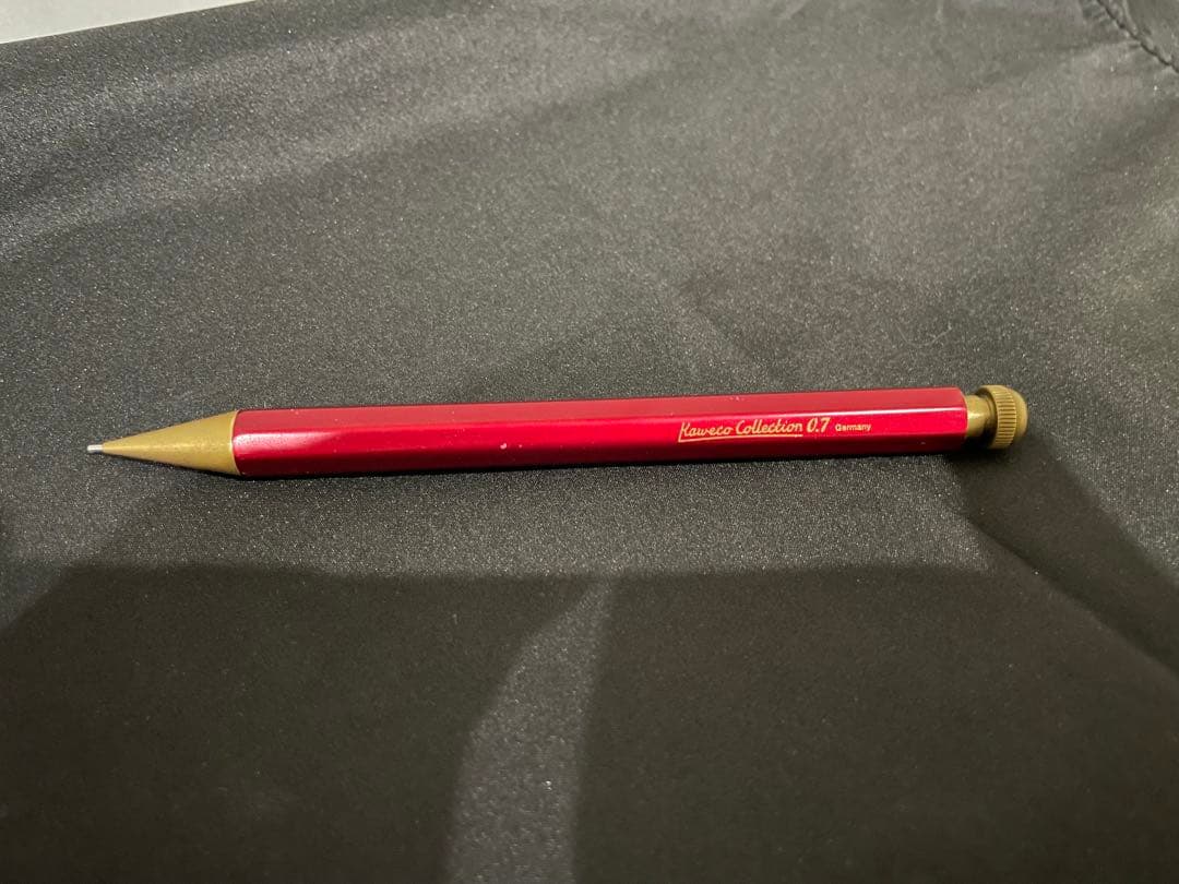 カヴェコスペシャル　シャープペンシル　レッド0.7 クリップ付き