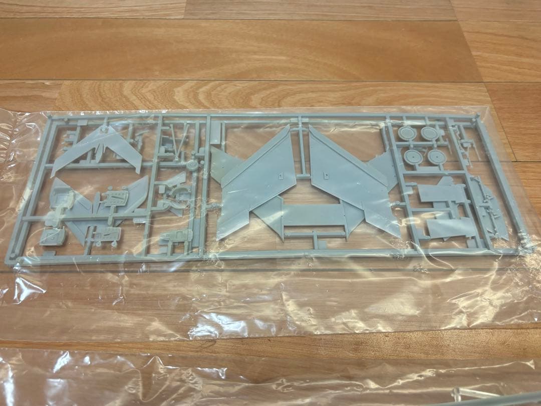 エレール 1/48 フランス海軍 ダッソー エタンダールIV M 艦上戦闘攻撃機