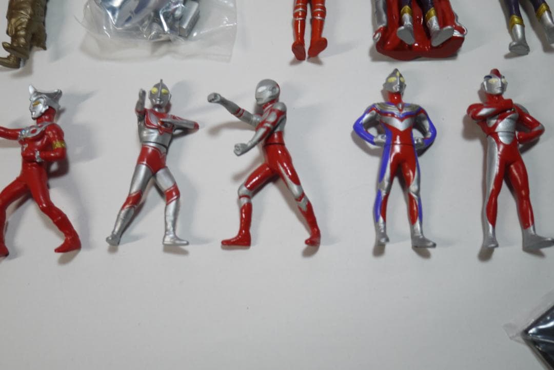 HG ウルトラマン　ウルトラ怪獣　33体セット