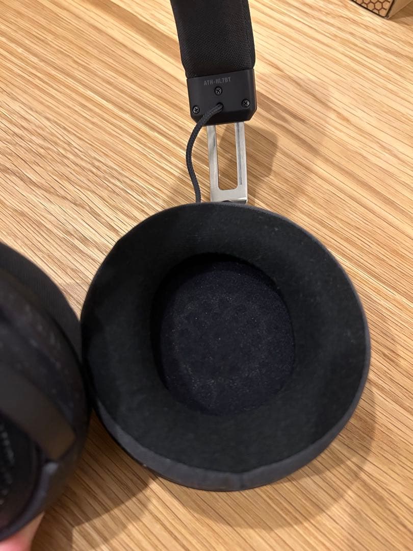 ヘッドホン AudioTechnica ATH-HL7BT