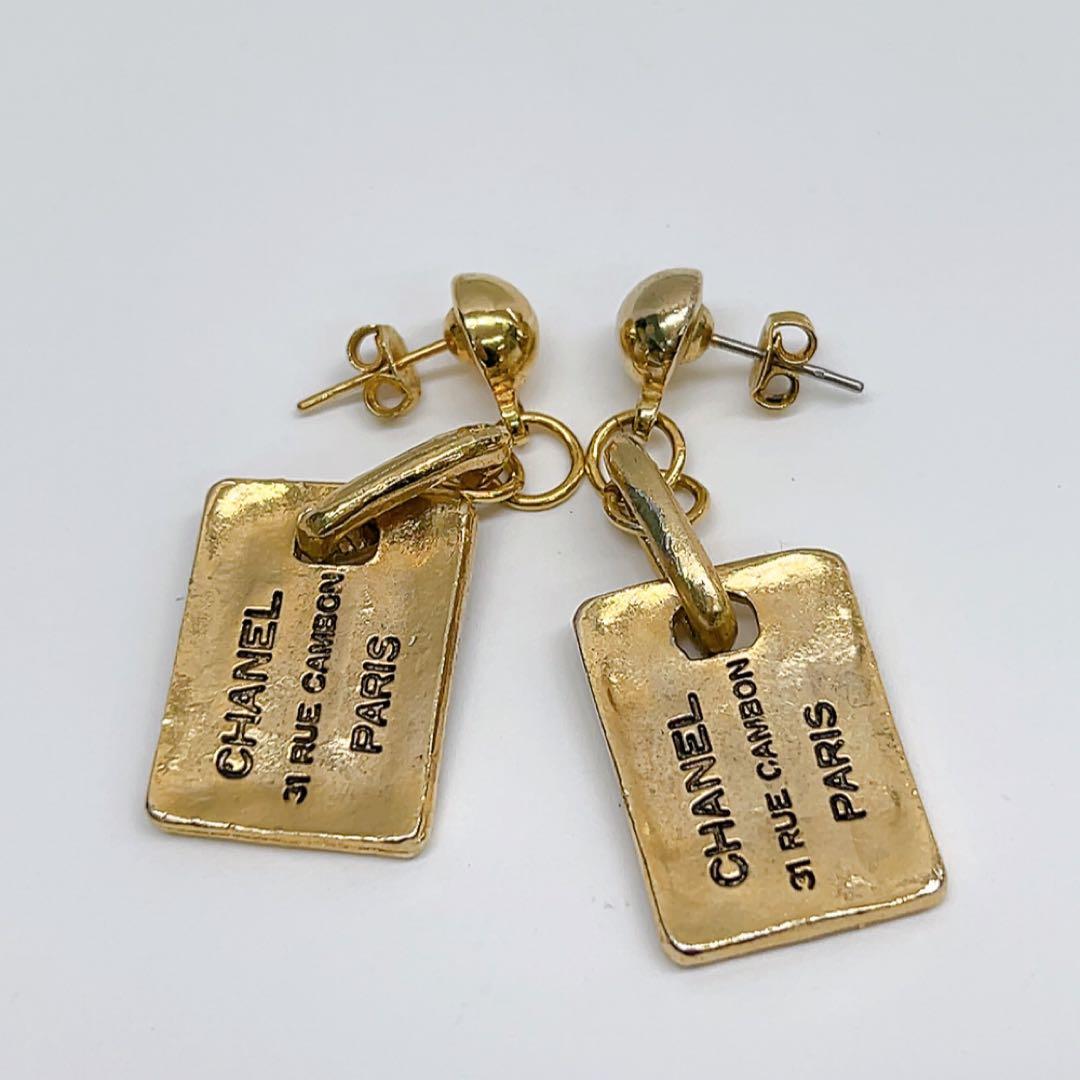 12AAM016 ヴィンテージ CHANEL シャネルロゴプレート ピアス