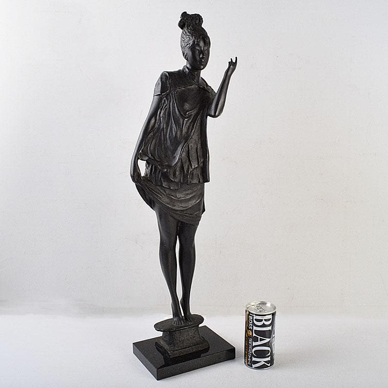 土田副正作　ブロンズ 　雲のように風のように　重さ約7.3㎏　D　R9479H