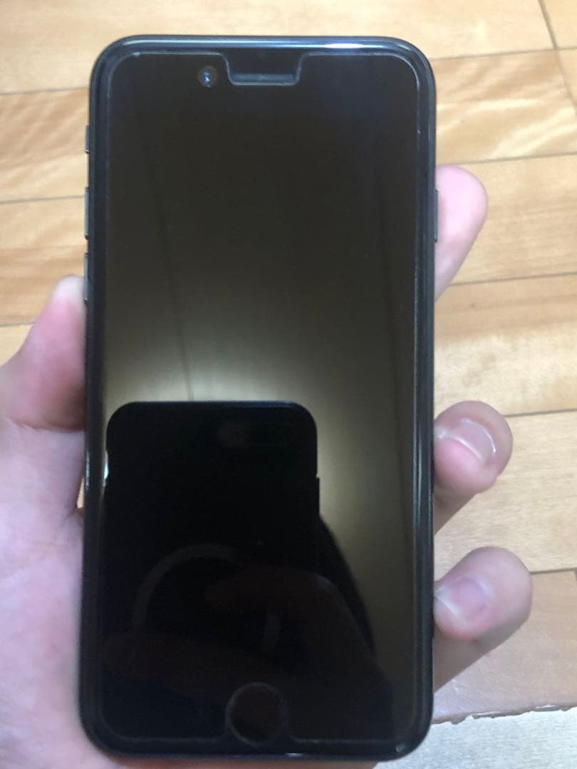 Apple iPhone 7 ブラック 128gb