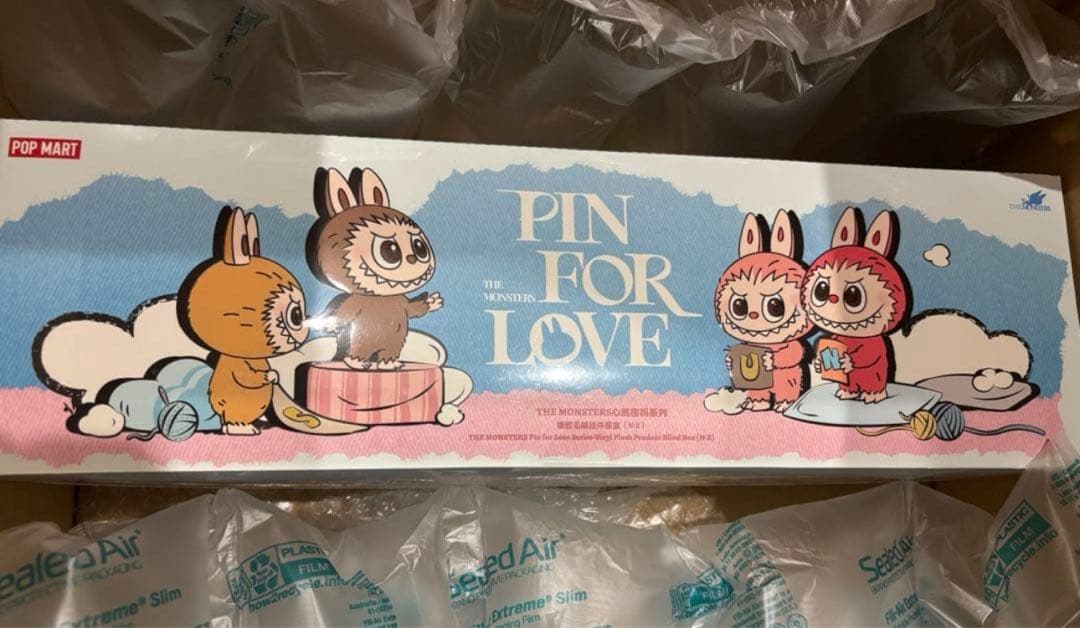 ラブブ LABUBU PIN FOR LOVE アソートボックス