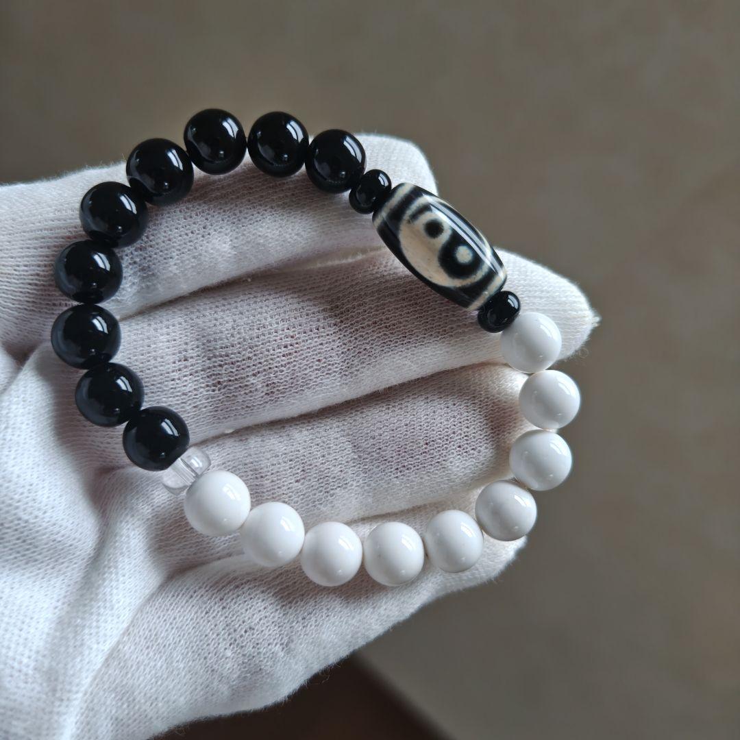 新作♡陰陽太極天珠、黒北投石、天然ホワイトオニキス