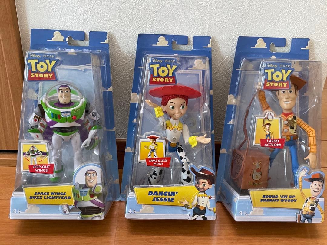 トイストーリー  フィギュア3種　未開封