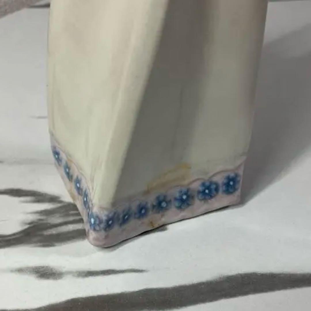 LLADRO リヤドロ 5605 花籠を持つ少女 フィギュリン 箱付