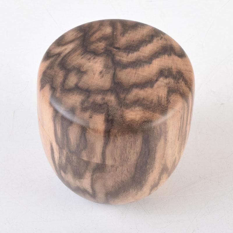 茶道具　天然木　黒柿製　無垢彫　綺麗な木目の棗　時代箱　V　8794