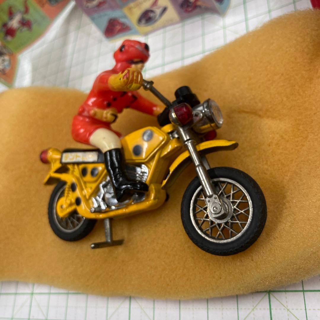 ポピニカ超合金仮面ライダーストロンガーのテントローのバイク初期版の黒ブーツ版