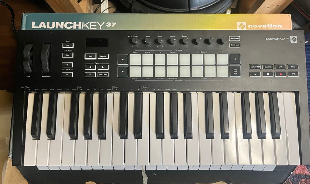 値下げ⭐︎Novation LAUNCHKEY 37 MIDIキーボード