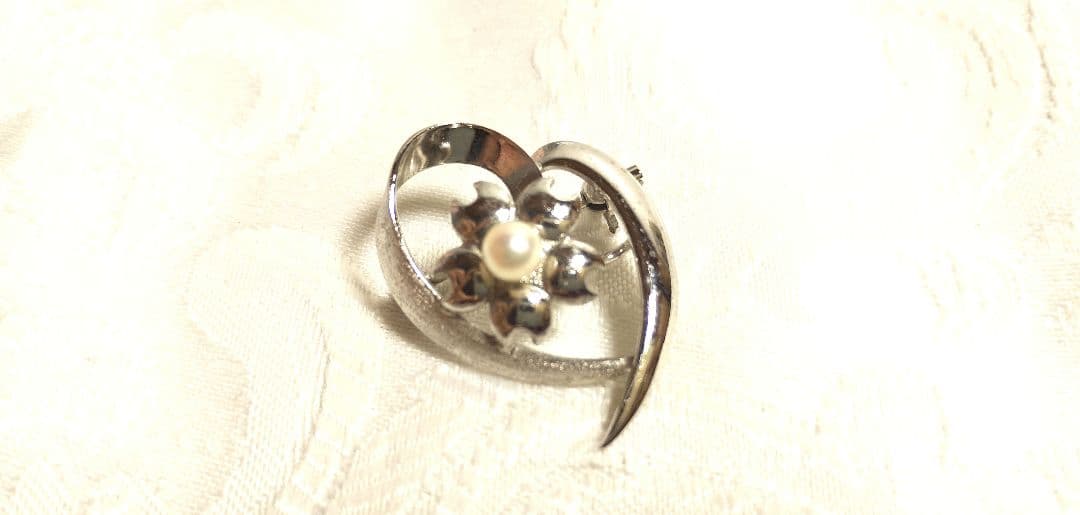 TASAKI 田崎真珠 タサキ シルバー ブローチ ローラアシュレイ　ハンカチ