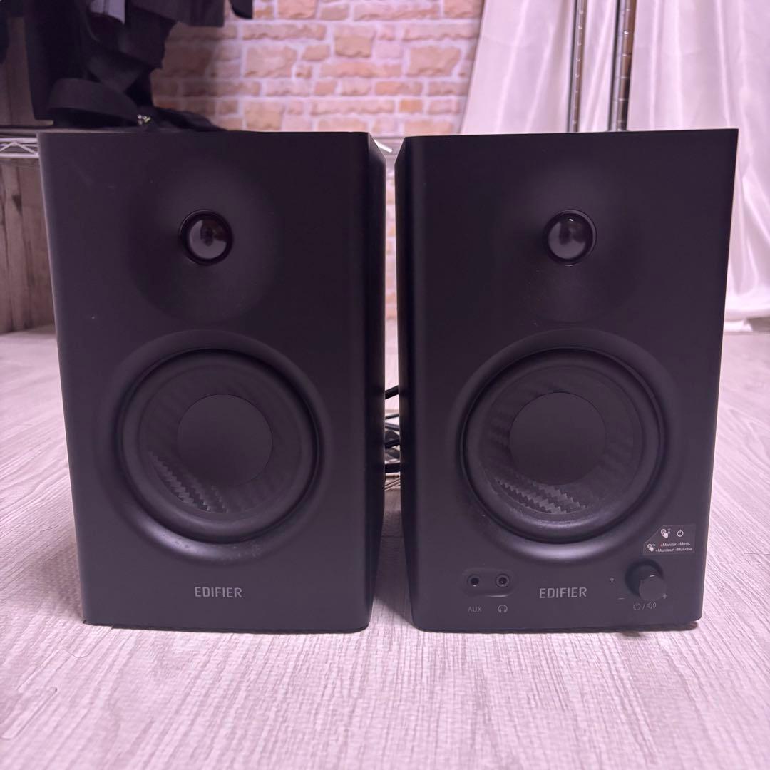 Edifier MR4 モニタースピーカー